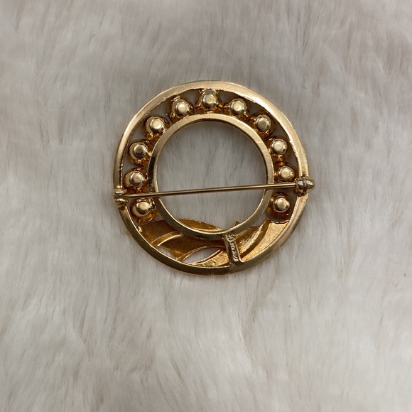 Vintage Crystal Brooch - Picture 4 of 5